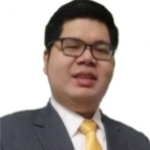 Edward Gialogo (Managing Partner at Gialogo Dela Fuente & Associates)